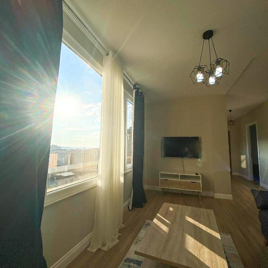 Skyline View 2Br Apartment Tirana Exterior foto
